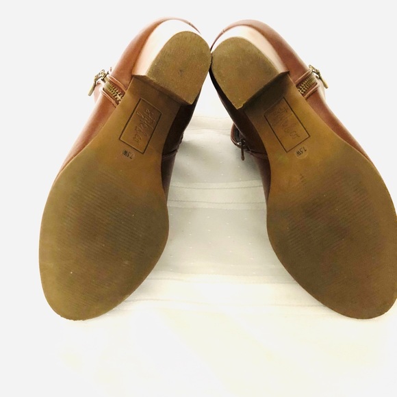 Ankle Booties- Size 7.5 - Picture 5 of 6